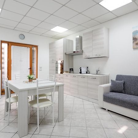 Saint Simplicio House Apartment ออลเบีย ภายนอก รูปภาพ